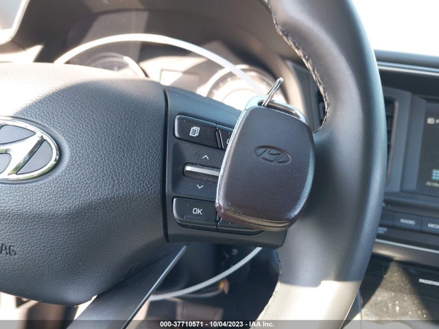 Hyundai Elantra Value Edition 2020 5NPD84LF4LH591359 Image 11