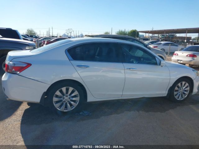 1HGCR3F88FA012130 Honda Accord Sedan Ex-l
