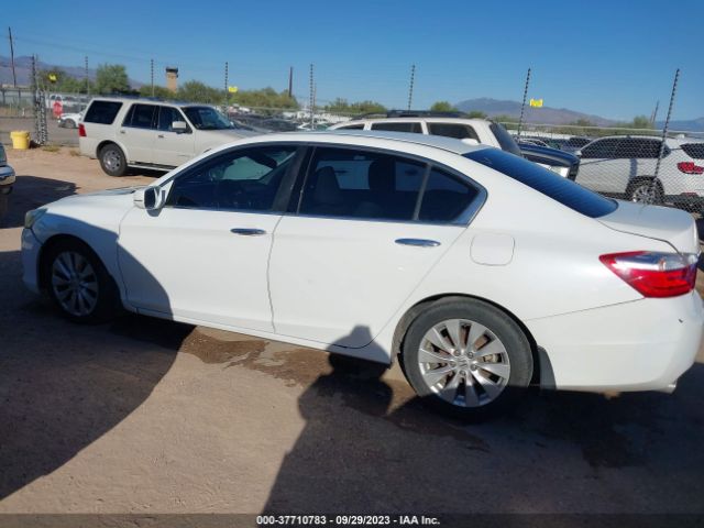 1HGCR3F88FA012130 Honda Accord Sedan Ex-l