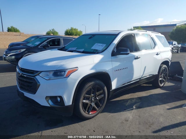 Chevrolet Traverse Premier 2020 1GNERKKW4LJ201804 Image 2