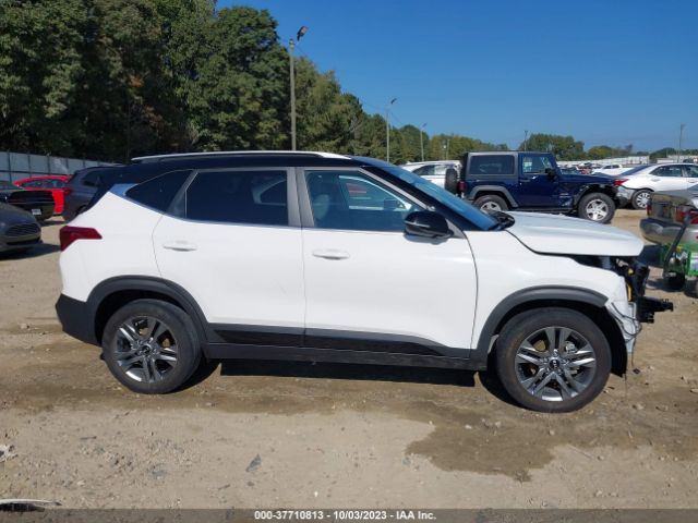 KNDEU2AA8M7056696 KIA SELTOS S
