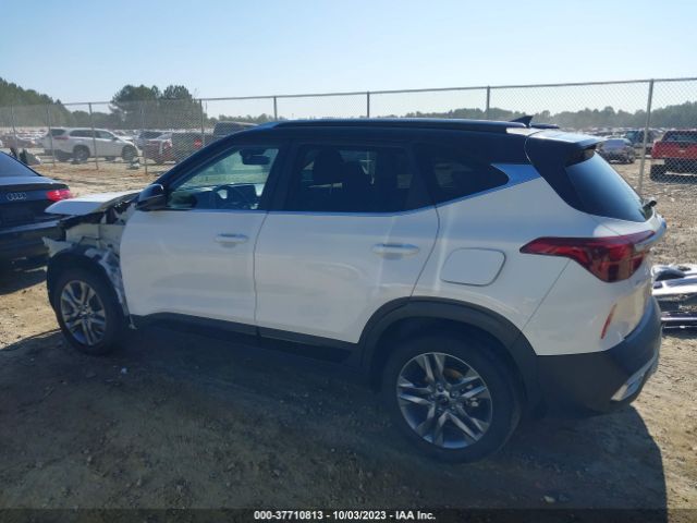 KNDEU2AA8M7056696 KIA SELTOS S
