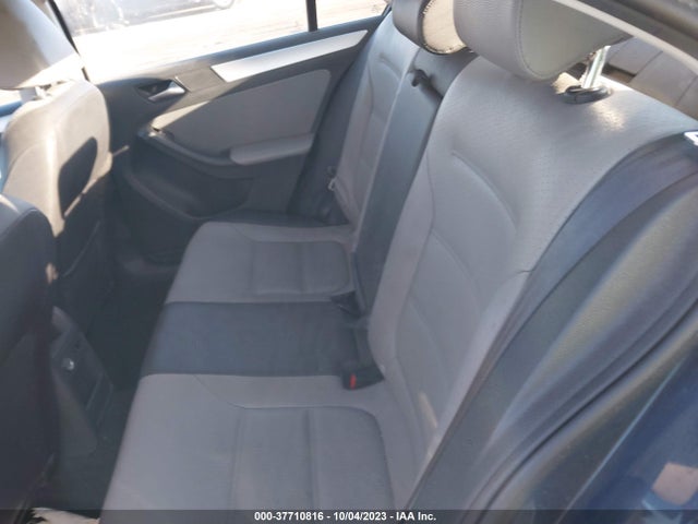 2013 VOLKSWAGEN JETTA SEDAN HYBRID SEL VIN: 3VW637AJ8DM227888