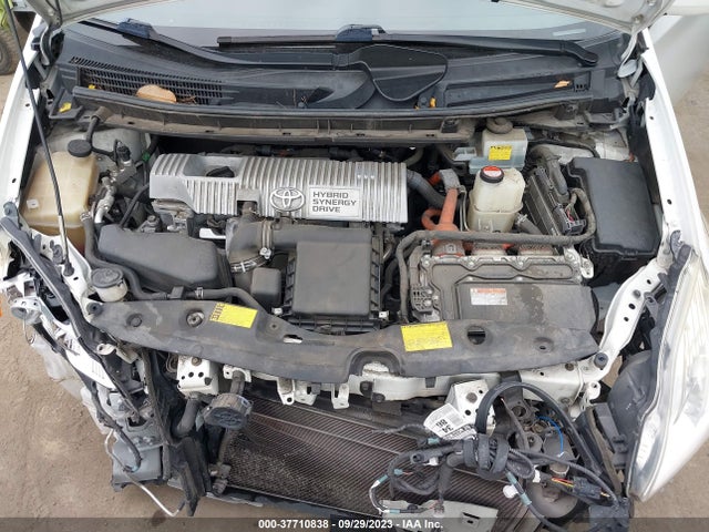 Toyota Prius Four 2015 JTDKN3DU5F1881290 Image 10
