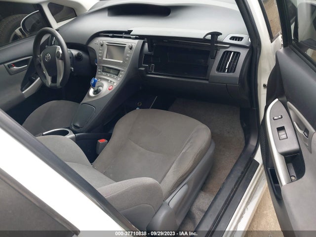 Toyota Prius Four 2015 JTDKN3DU5F1881290 Image 5