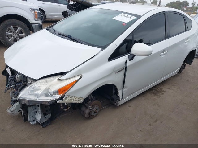 Toyota Prius Four 2015 JTDKN3DU5F1881290 Image 6