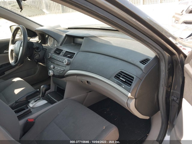 2011 HONDA ACCORD SDN LX-P VIN: 1HGCP2F40BA008502