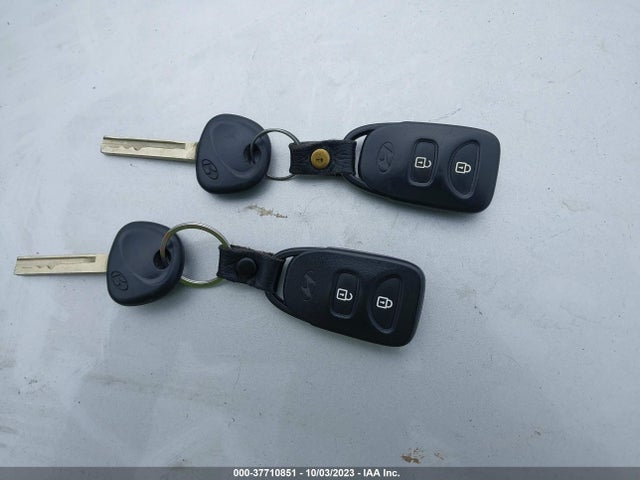 2012 HYUNDAI ACCENT GS VIN: KMHCT5AE8CU011154