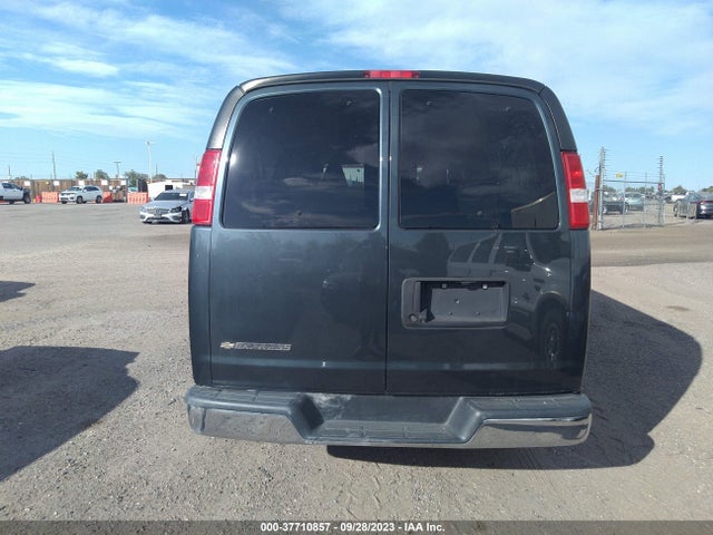 Chevrolet Express Passenger Lt 2018 1GAZGPFG0J1259916 Image 16