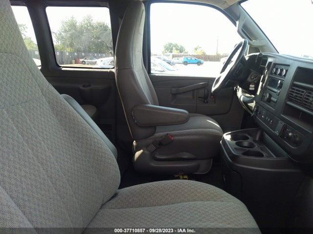 Chevrolet Express Passenger Lt 2018 1GAZGPFG0J1259916 Image 5