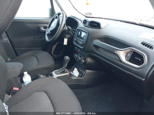 ZACCJAAT3FPC26593 Jeep Renegade Sport
