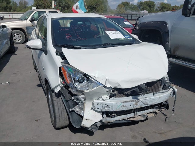 Toyota Prius C One/two/three/four 2017 JTDKDTB32H1595090 Image 13