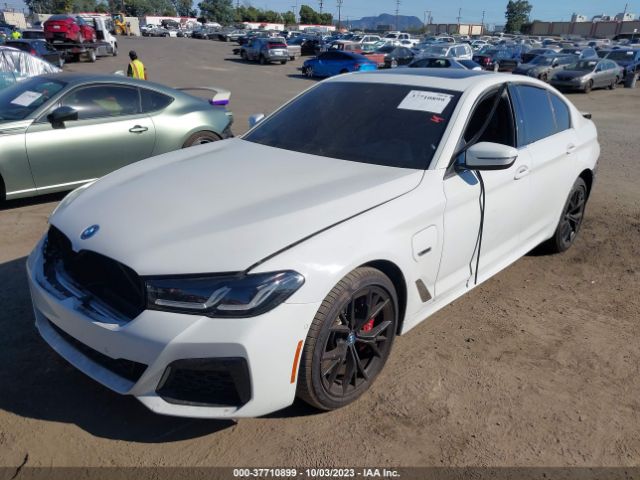 WBA13AG09NCK29030 BMW 530e