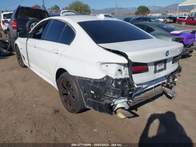 WBA13AG09NCK29030 BMW 530e