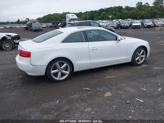 2011 AUDI A5 2.0T PREMIUM PLUS VIN: WAULFAFR6BA068370