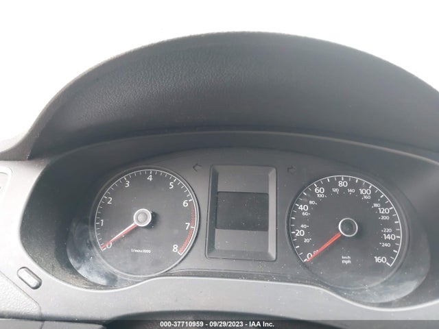 3VW2K7AJXEM357822 Volkswagen Jetta Sedan S