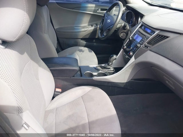 2013 HYUNDAI SONATA GLS VIN: 5NPEB4AC2DH631762