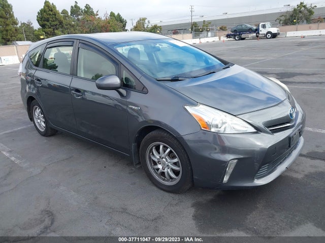 Toyota Prius V Two/three/five 2014 JTDZN3EU0E3355410 Image 1