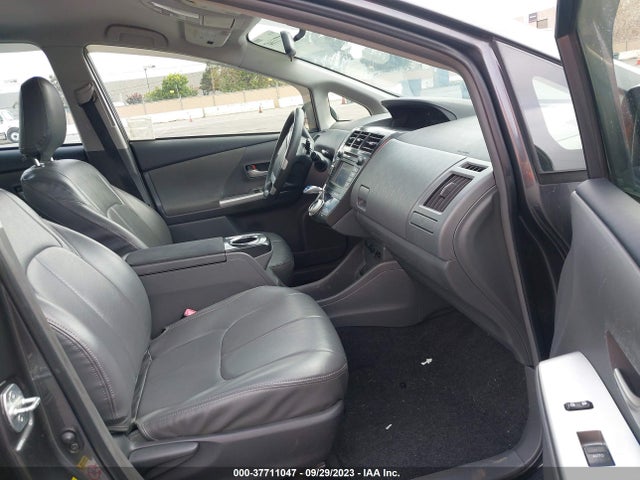 Toyota Prius V Two/three/five 2014 JTDZN3EU0E3355410 Image 5