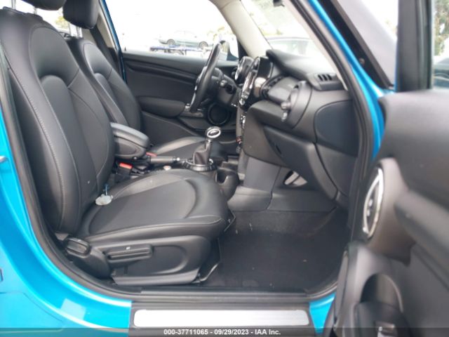 WMWXS5C57FT830458 Mini COOPER HARDTOP 4 DOOR