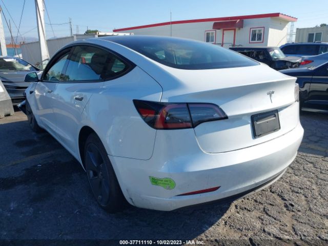 5YJ3E1EA8PF453266 Tesla MODEL 3