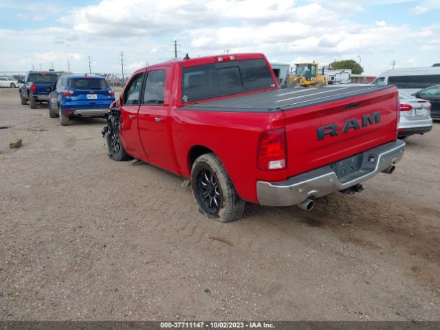 2016 RAM 1500 1C6RR7LTXGS315812 Photo 2