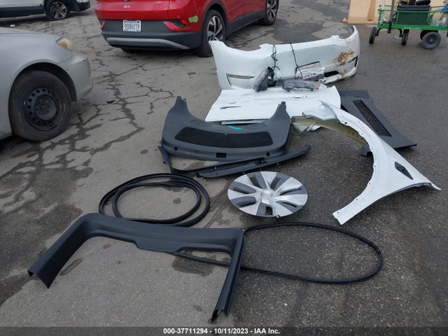 2023 TESLA MODEL Y LONG RANGE VIN: 7SAYGDEEXPA092272