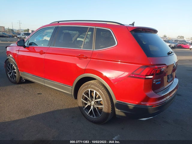 3VV2B7AX5MM057922 Volkswagen Tiguan Se/se R-line Black/sel