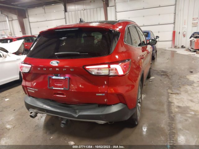 1FMCU9J91LUB67978 Ford Escape Titanium