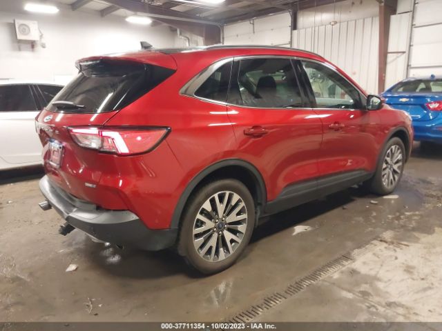 1FMCU9J91LUB67978 Ford Escape Titanium