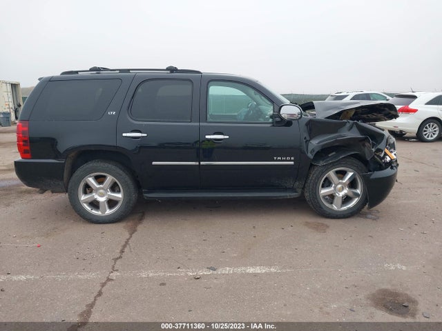 Chevrolet Tahoe Ltz 2014 1GNSKCE04ER230194 Image 12