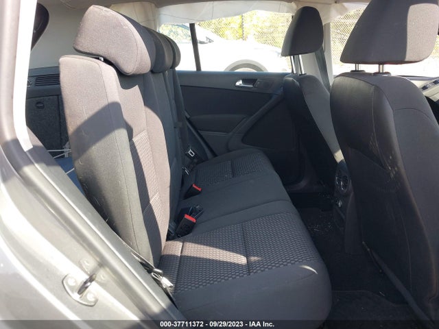 2011 VOLKSWAGEN TIGUAN S 4MOTION VIN: WVGBV7AX8BW534759