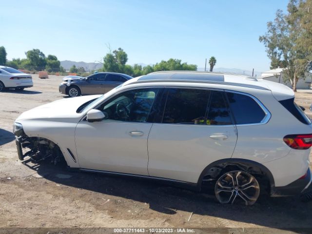 5UXCR4C03N9J99469 BMW X5 Sdrive40i