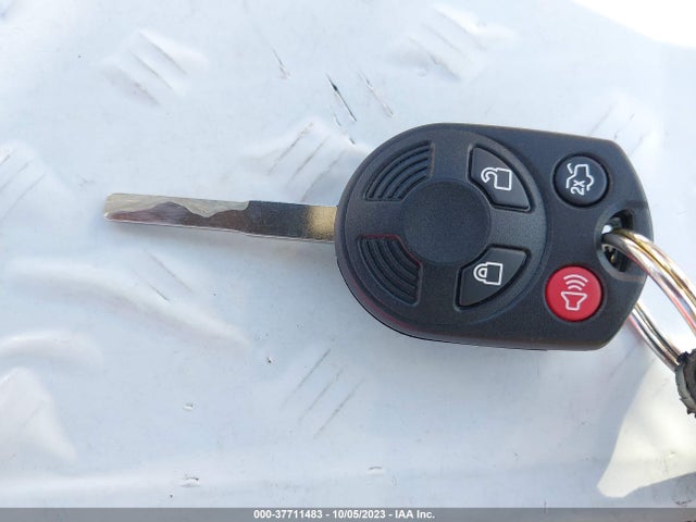 2013 FORD FOCUS SE VIN: 1FADP3K2XDL308333