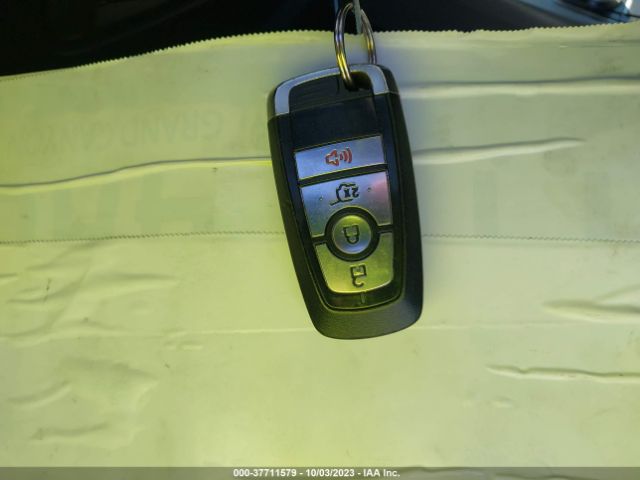 1FMJU1JT5JEA30568 Ford Expedition Xlt