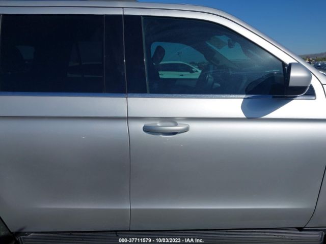 1FMJU1JT5JEA30568 Ford Expedition Xlt