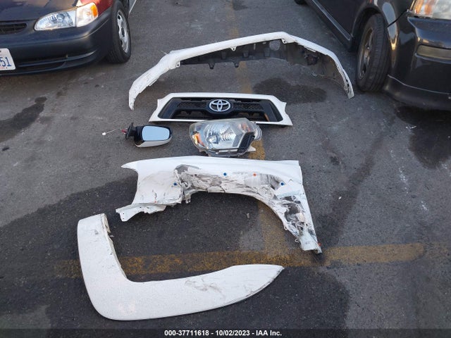 Toyota Tacoma Prerunner 2015 5TFJX4GN9FX046385 Image 12