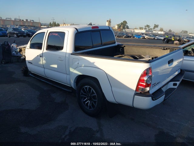 Toyota Tacoma Prerunner 2015 5TFJX4GN9FX046385 Image 3