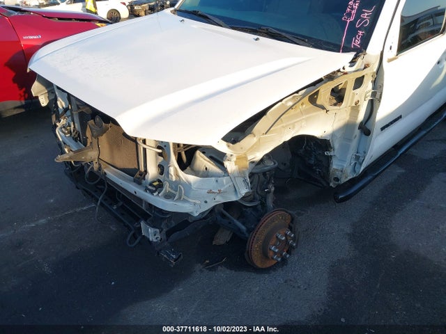 Toyota Tacoma Prerunner 2015 5TFJX4GN9FX046385 Image 6