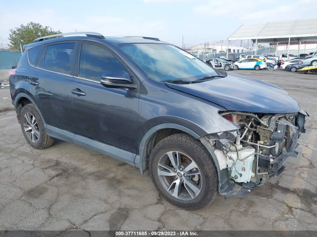 2016 TOYOTA RAV4 XLE VIN: 2T3WFREV4GW302365