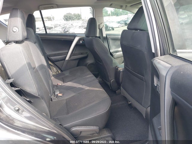 2016 TOYOTA RAV4 XLE VIN: 2T3WFREV4GW302365