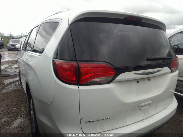 2C4RC1BG7LR106938 Chrysler Pacifica Touring L