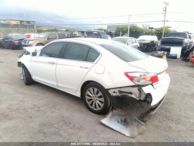2013 HONDA ACCORD SDN EX-L VIN: 1HGCR2F82DA188095
