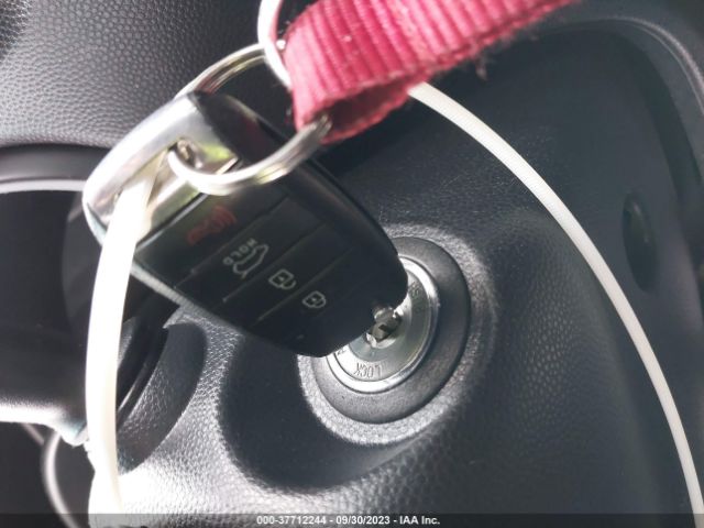 KNDJN2A22E7044291 KIA Soul Base