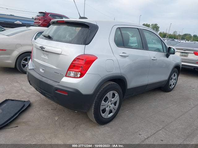 Chevrolet TRAX LS 2015 KL7CJKSB4FB159344 Image 4