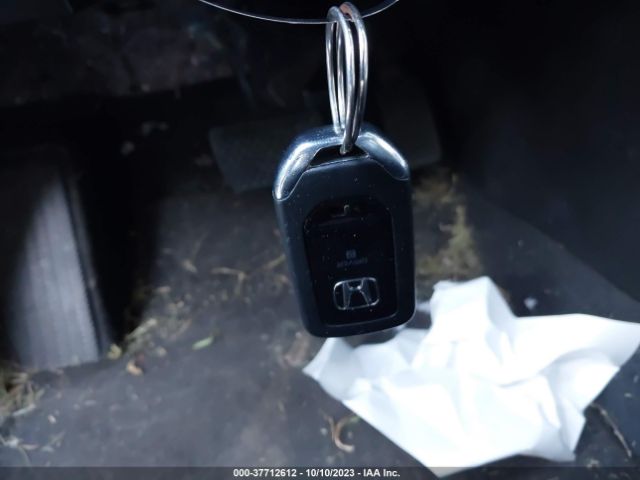 1HGCR3F95GA011298 Honda Accord Sedan Touring