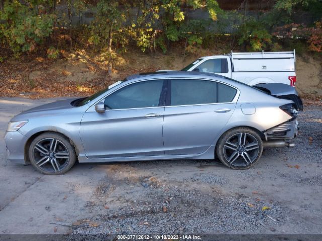 1HGCR3F95GA011298 Honda Accord Sedan Touring