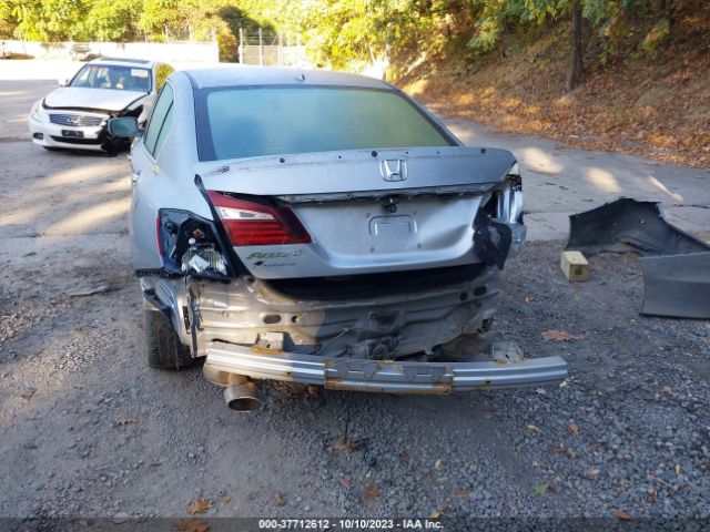1HGCR3F95GA011298 Honda Accord Sedan Touring