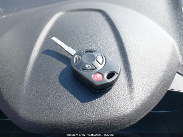 1FMCU0GD1JUA09144 Ford ESCAPE SE