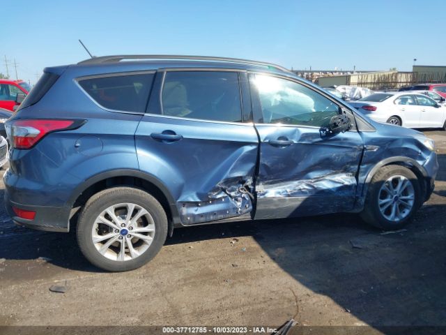 1FMCU0GD1JUA09144 Ford ESCAPE SE